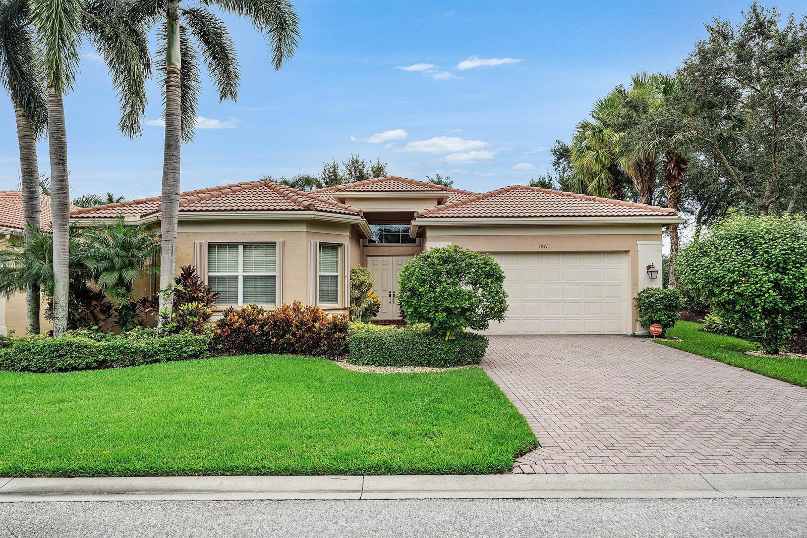 9041 GRAYSON Court, Boynton Beach FL 33473