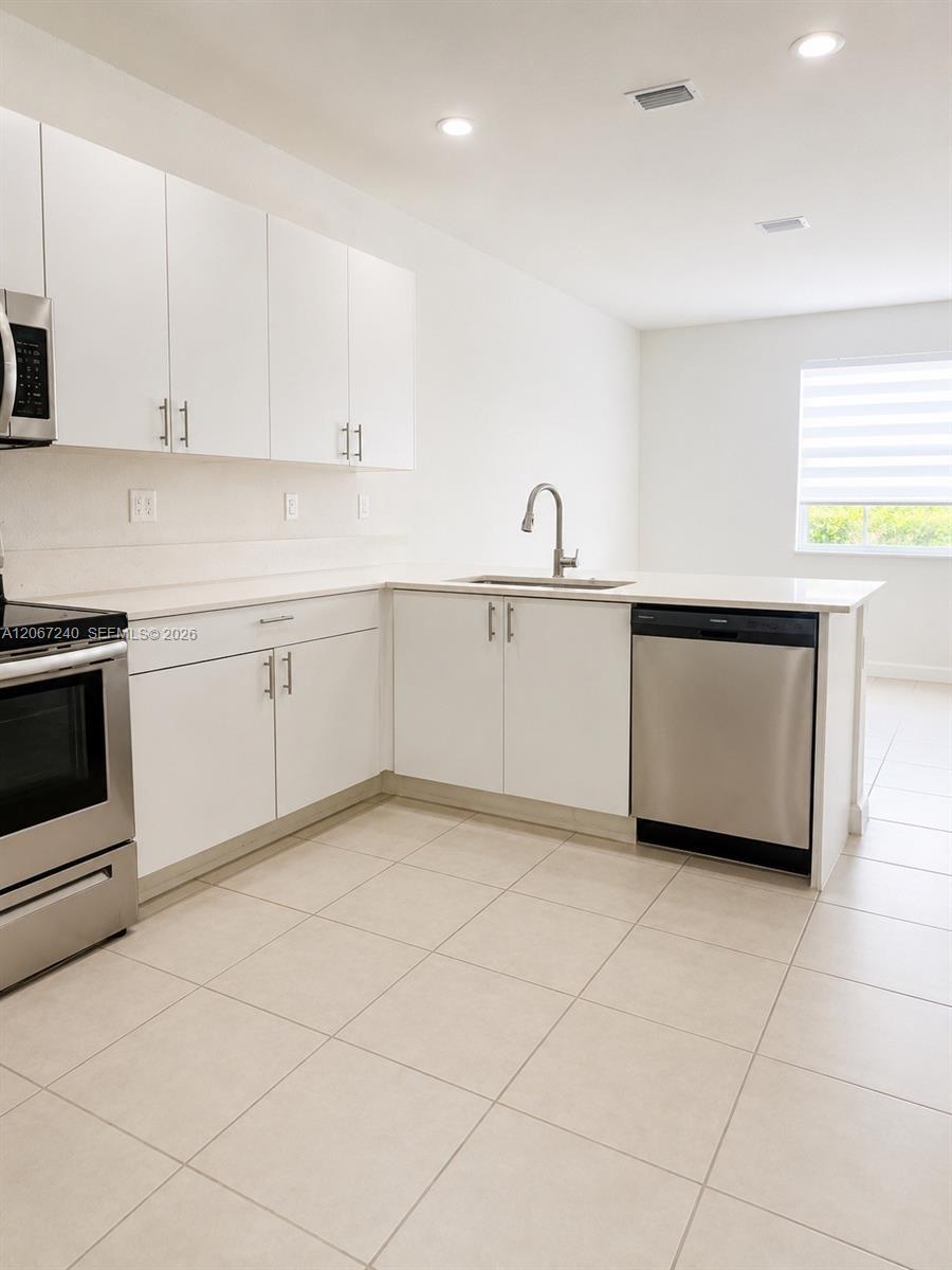 2639 SE 10th St # 2639, Homestead FL 33035 photo 2
