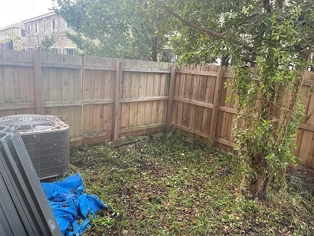 2475 SE 11th St, Homestead FL 33035 photo 2