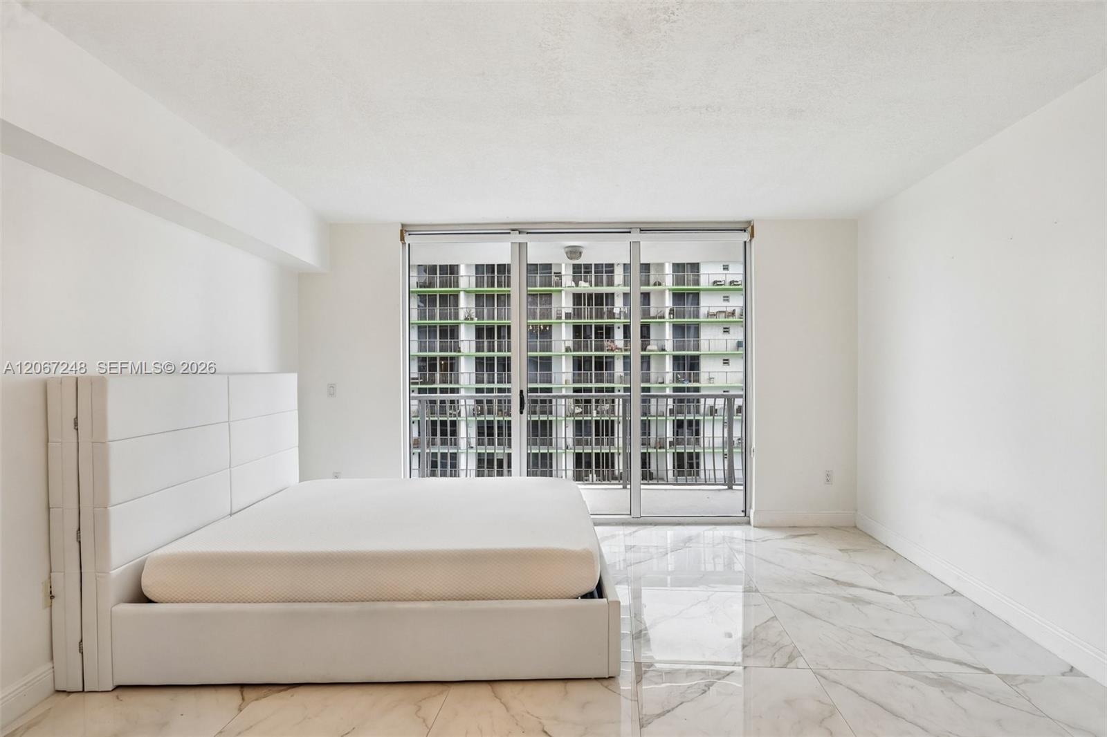 1750 N Bayshore Dr # 3207, Miami FL 33132 photo 4