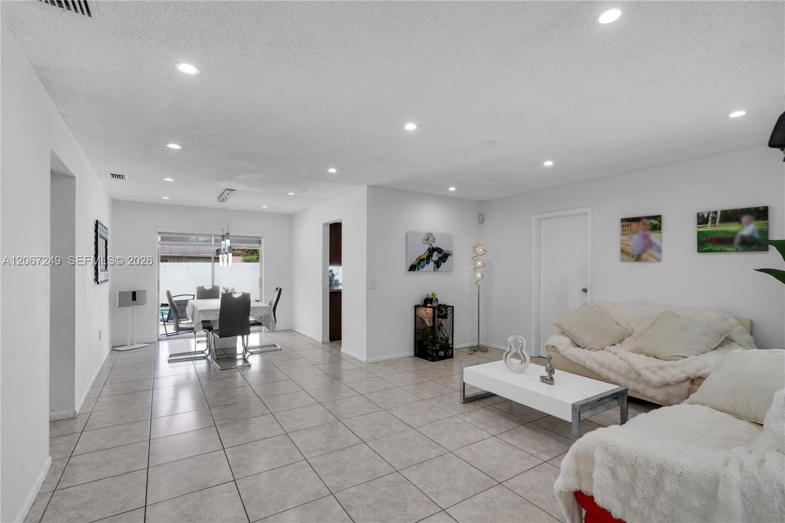 11911 NW 32nd Mnr, Sunrise FL 33323 photo 4