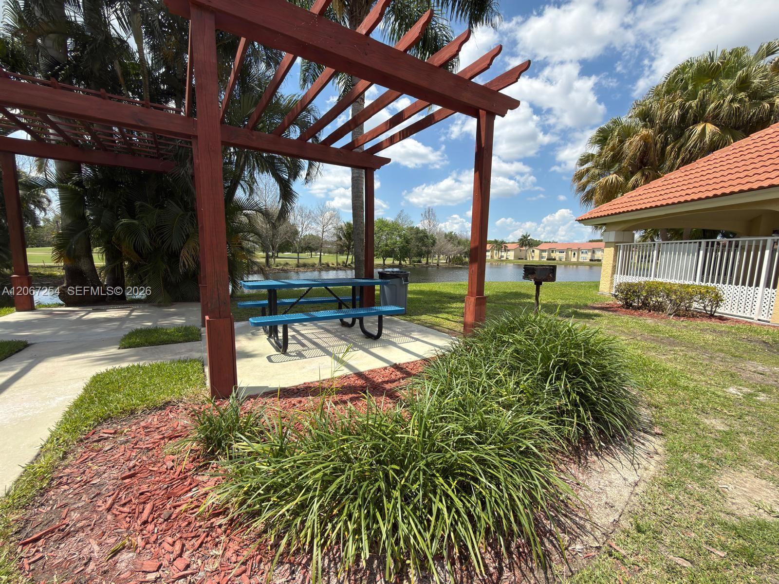 12760 Vista Isles Dr # 723, Sunrise FL 33325 photo 3