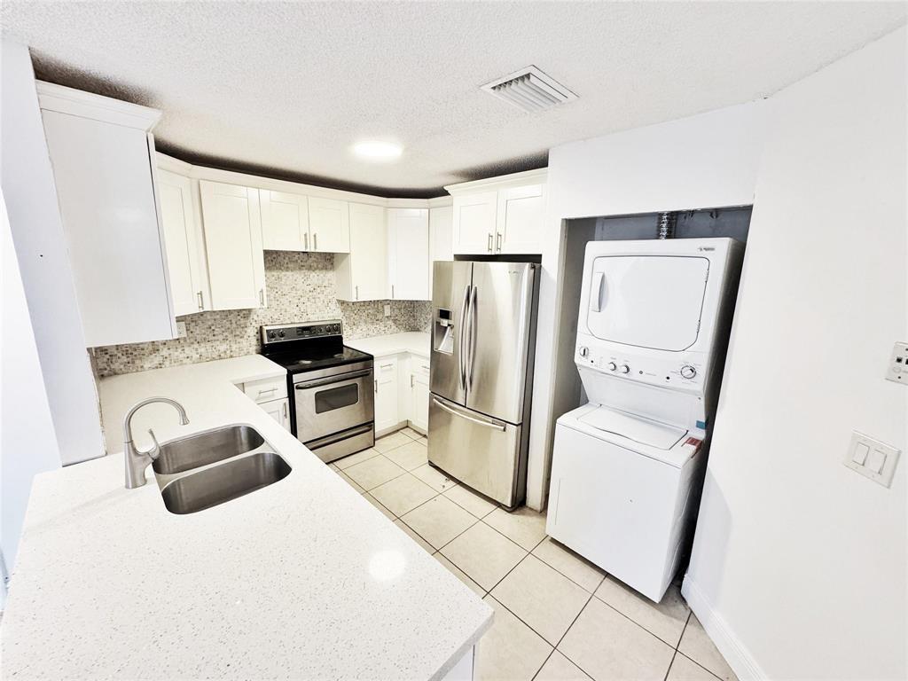 1136 NW 5TH Court, Fort Lauderdale FL 33311 photo 5
