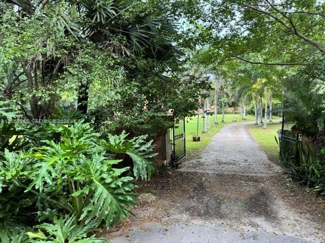 3550 SW 121st Ave, Davie FL 33330 photo 3