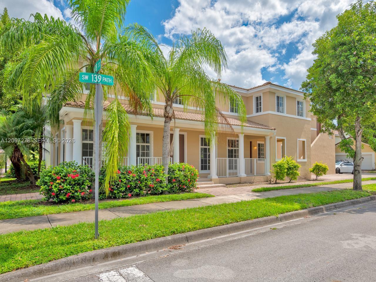 13954 SW 278th St, Homestead FL 33032 photo 2