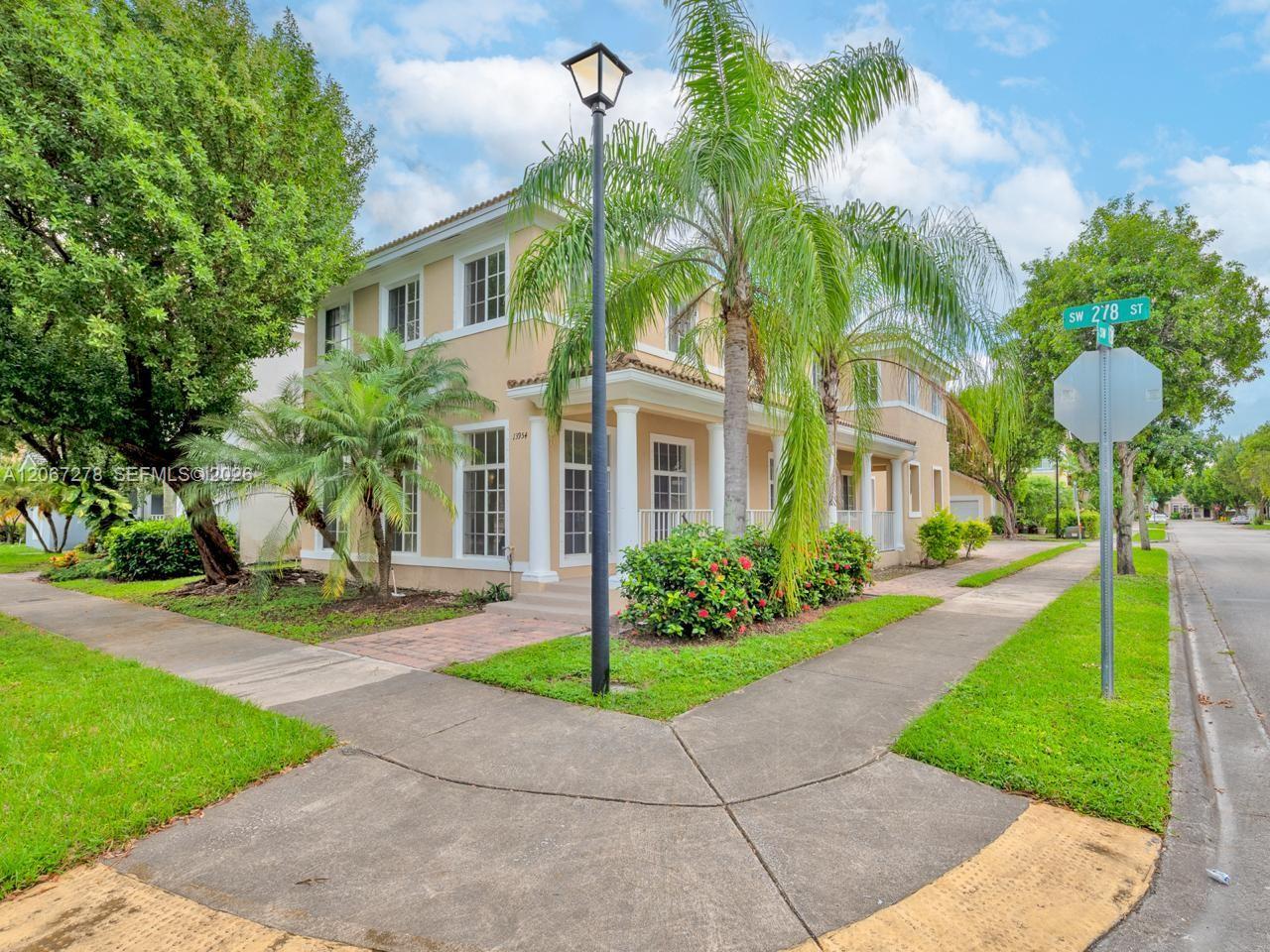 13954 SW 278th St, Homestead FL 33032 photo 4