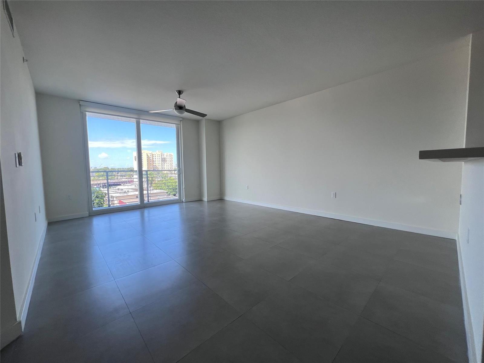 729 NW 2 Street # 605, Miami FL 33128 photo 3