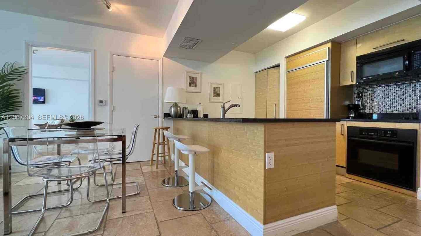 1830 S Ocean Dr # 4010, Hallandale Beach FL 33009 photo 4