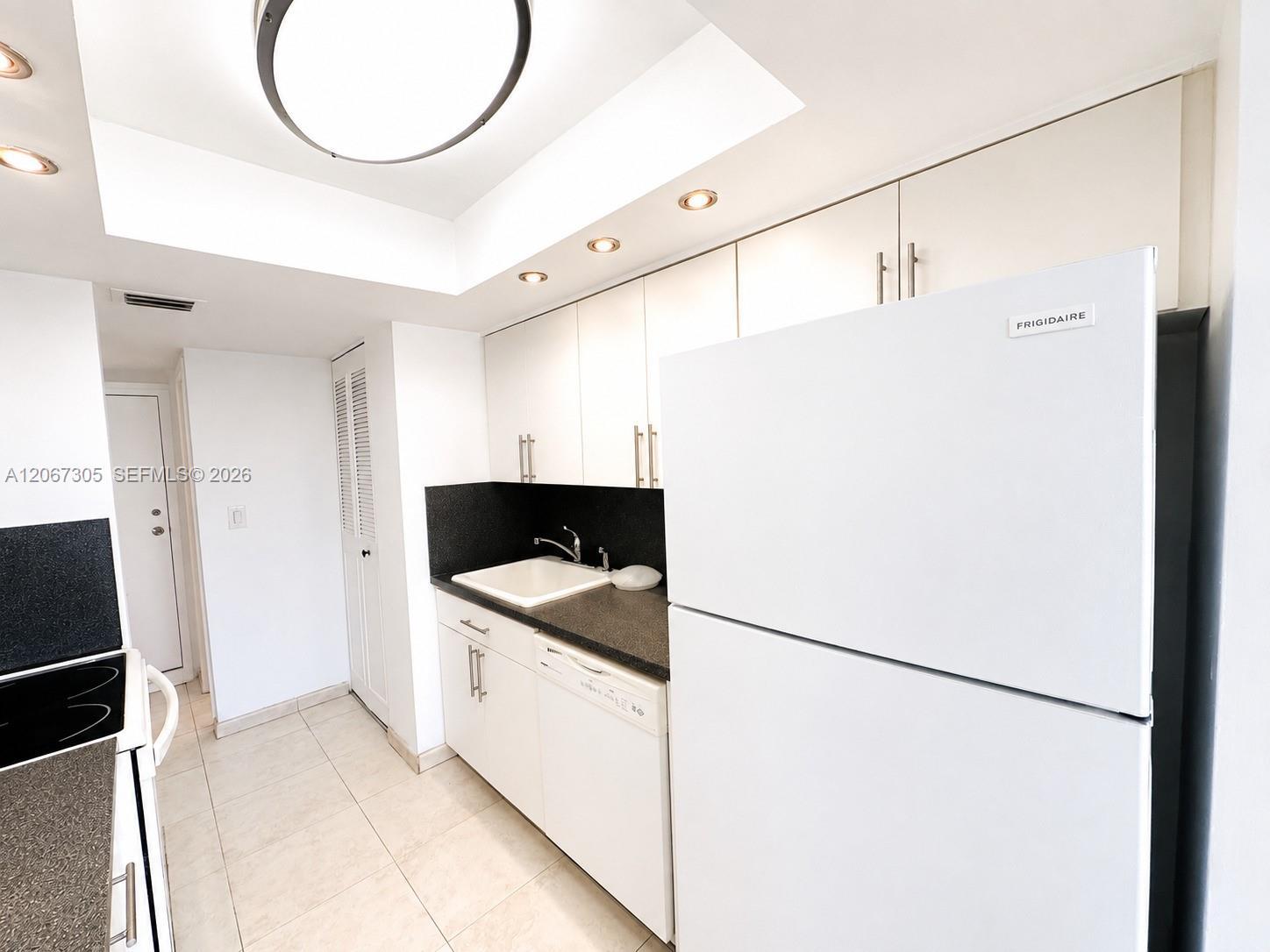 250 174th St # 115, Sunny Isles Beach FL 33160 photo 4