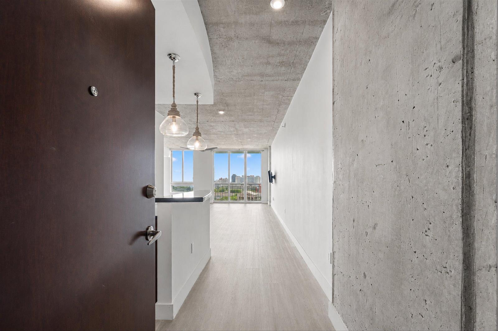 300 S AUSTRALIAN Avenue # 1103, West Palm Beach FL 33401 photo 2