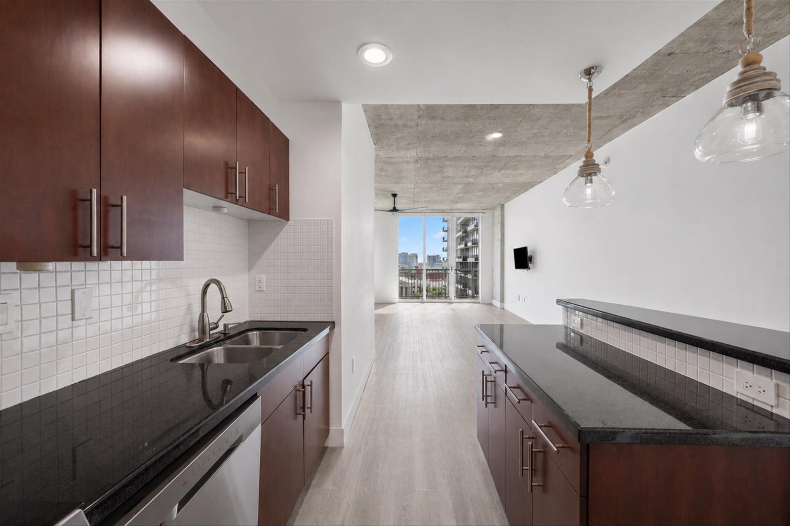 300 S AUSTRALIAN Avenue # 1103, West Palm Beach FL 33401 photo 3