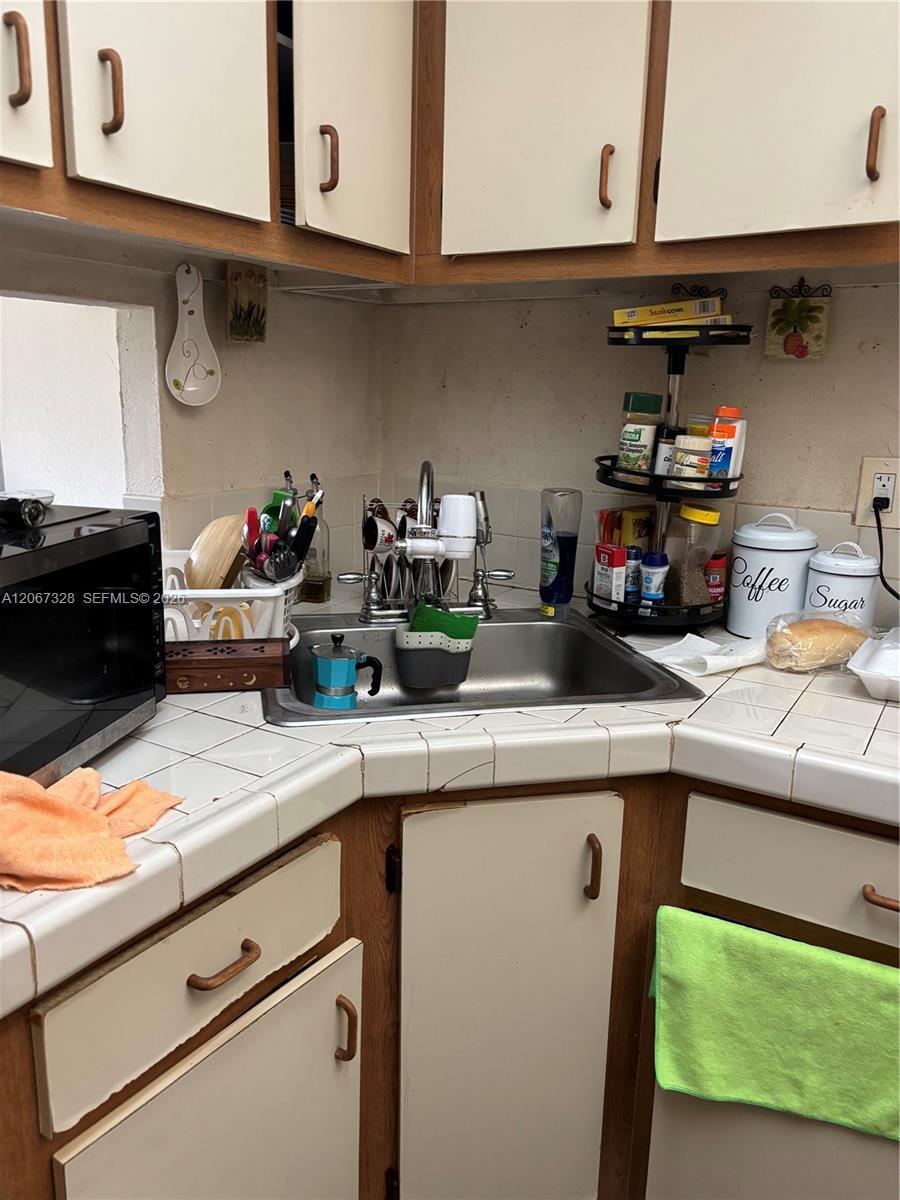 801 NW 47th Ave # 216W, Miami FL 33126