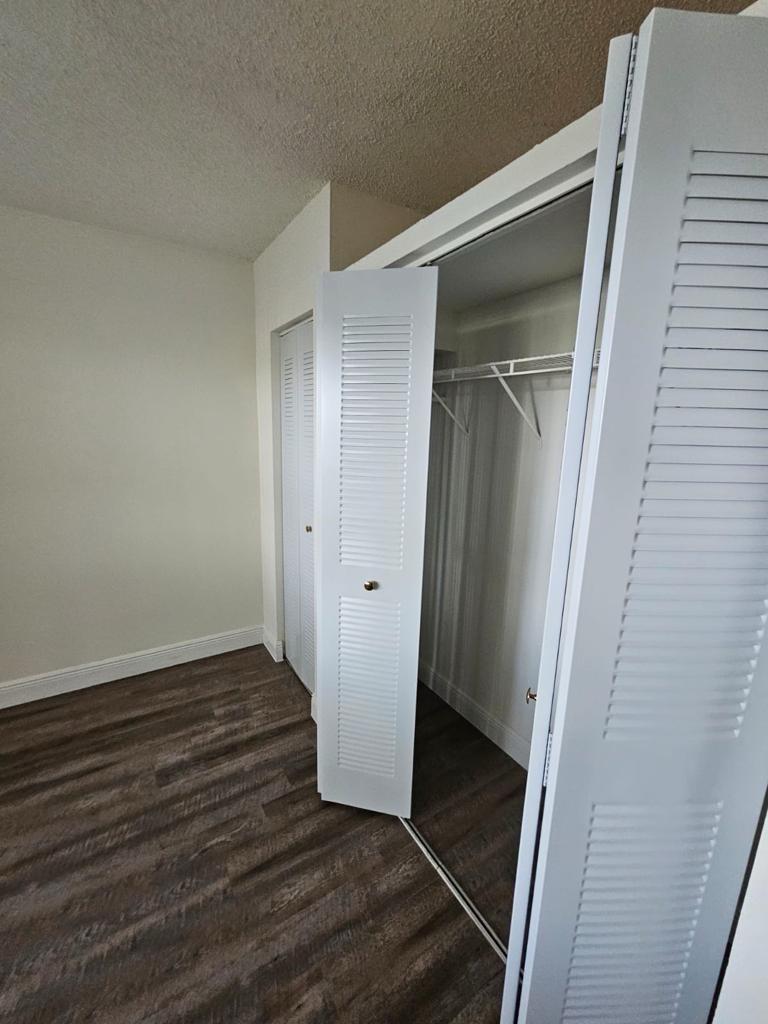 18335 NW 68 Avenue # 104A, Hialeah FL 33015 photo 2