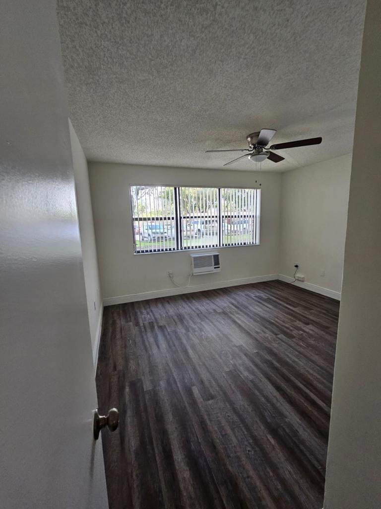 18335 NW 68 Avenue # 104A, Hialeah FL 33015 photo 3