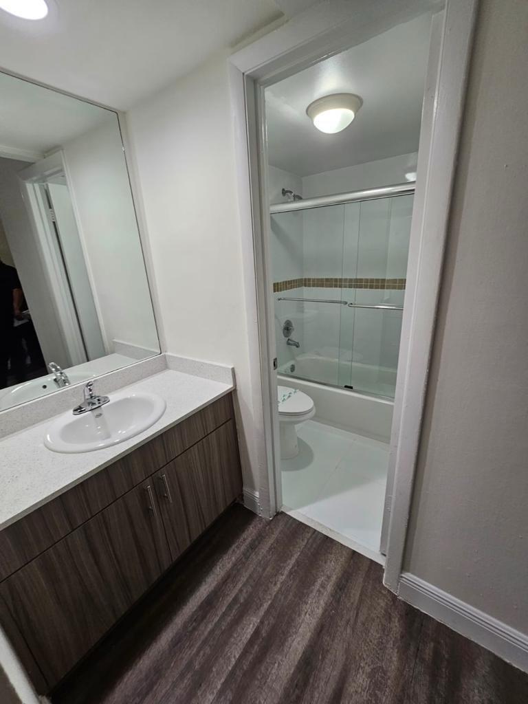 18335 NW 68 Avenue # 104A, Hialeah FL 33015 photo 4