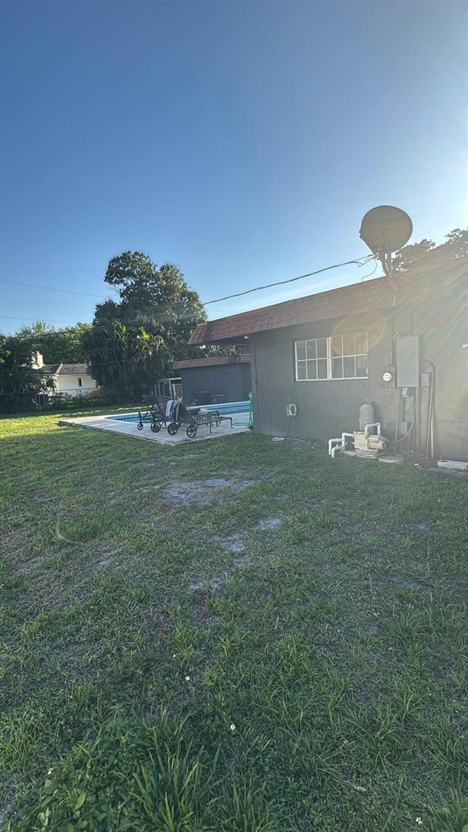 10 SW 46TH Avenue, Plantation FL 33317 photo 3