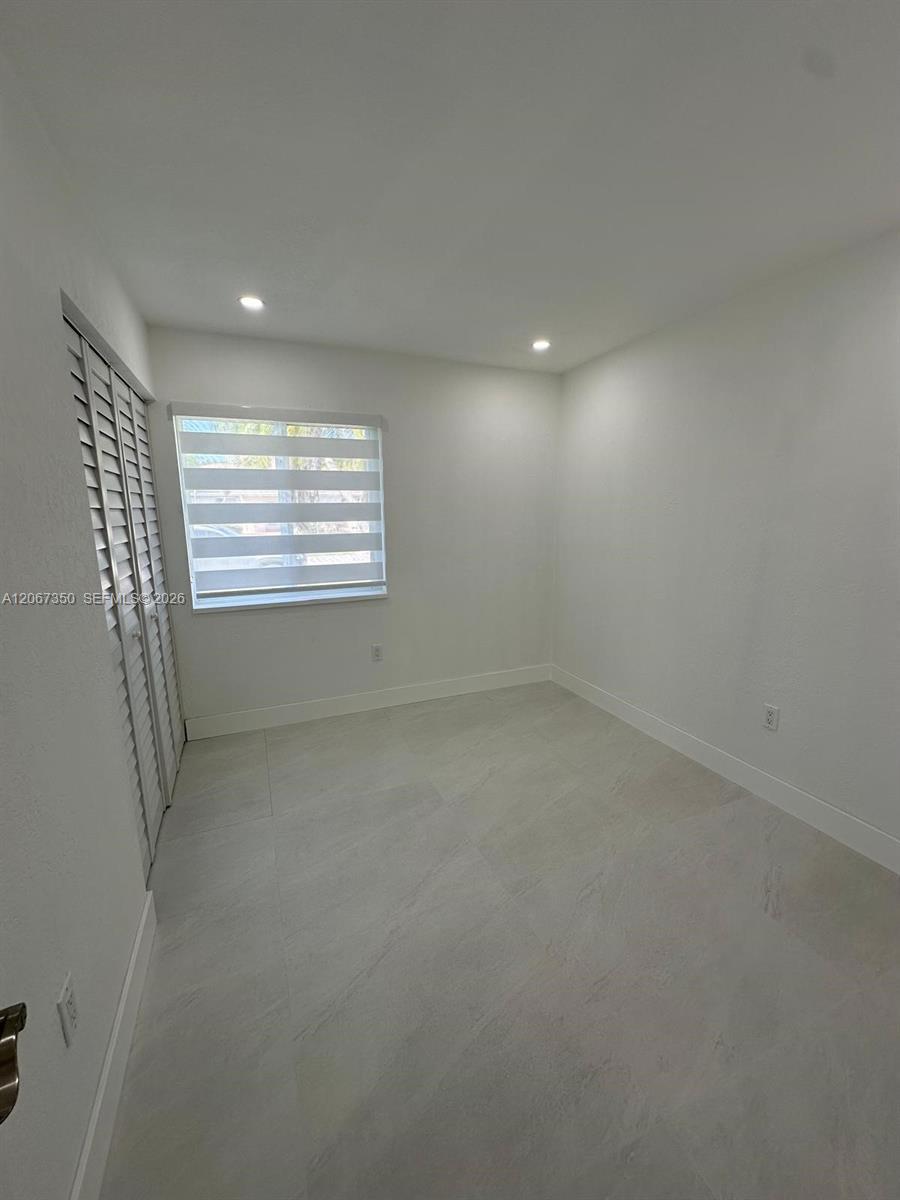 20926 SW 124th Ave Rd, Miami FL 33177 photo 5