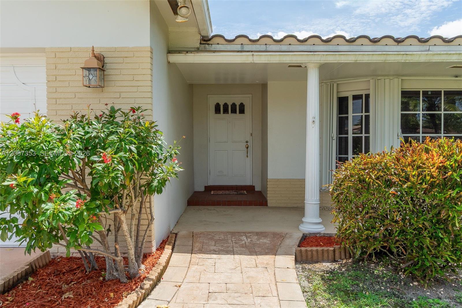 1731 NW 108th Ave, Pembroke Pines FL 33026 photo 3