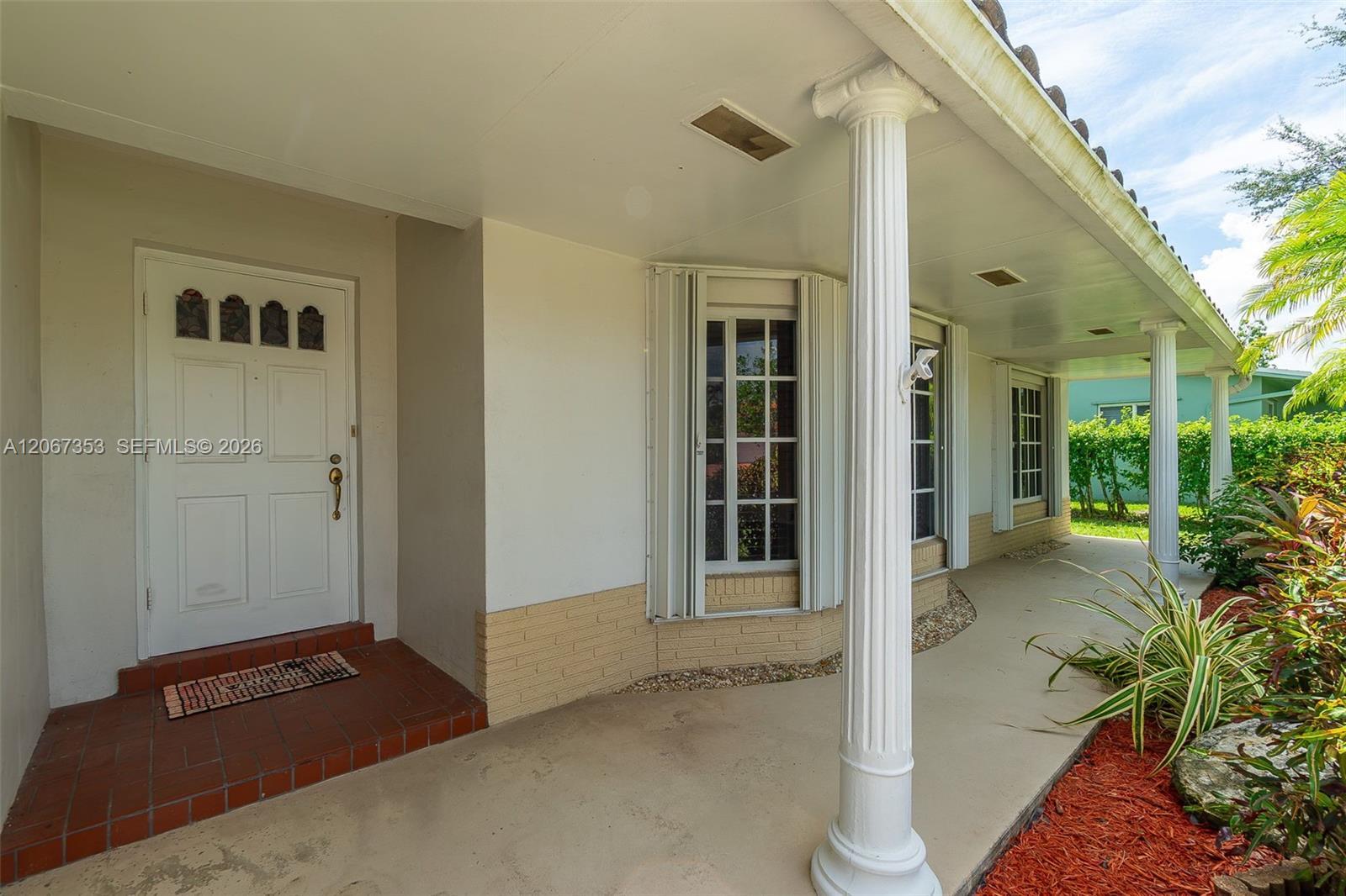1731 NW 108th Ave, Pembroke Pines FL 33026 photo 4