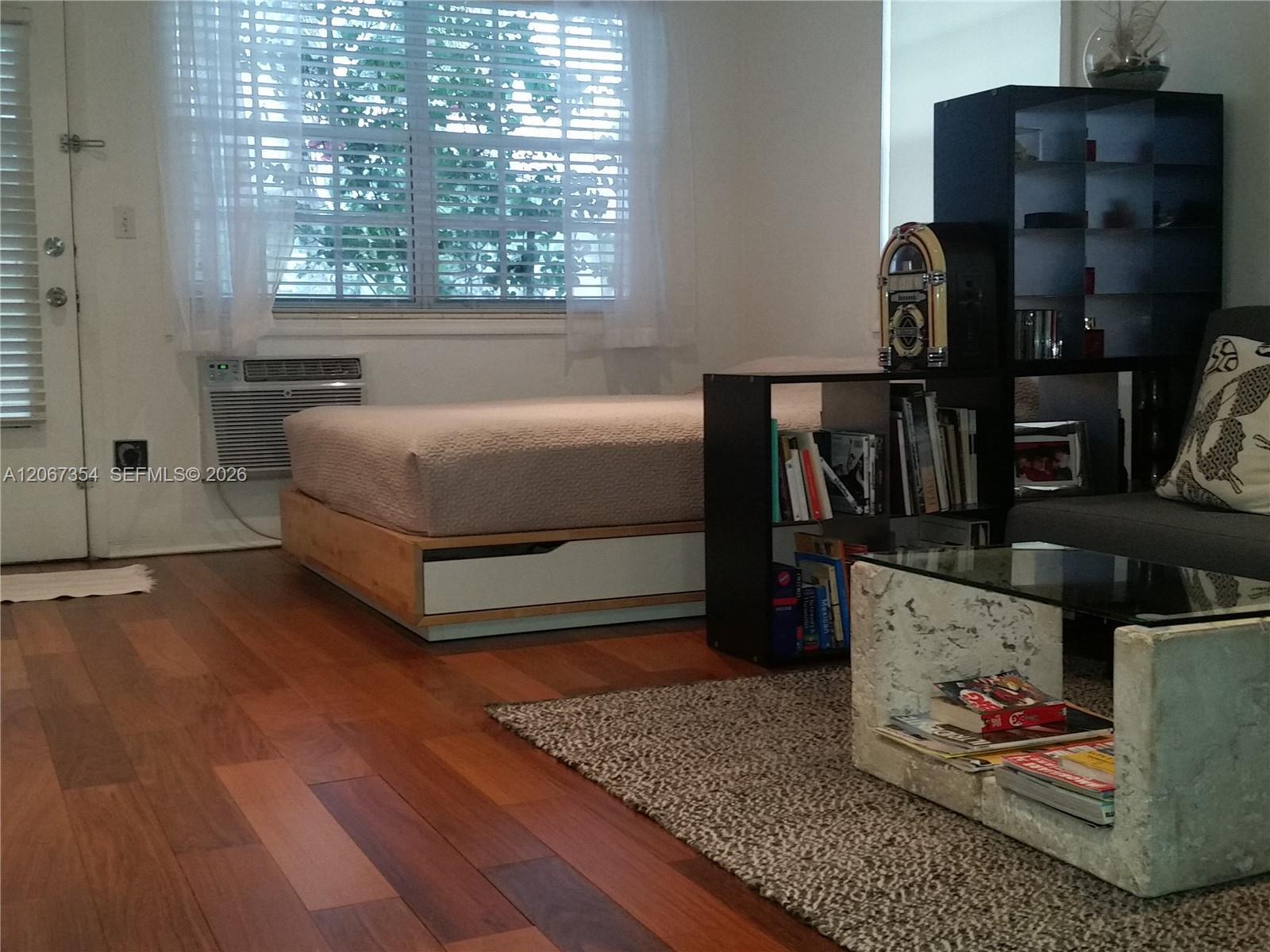 717 Espanola Way # 205, Miami Beach FL 33139 photo 4