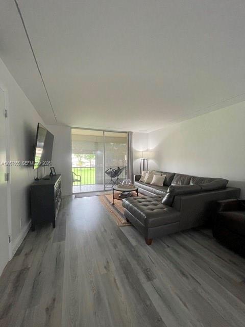 Pembroke Pines, FL 33025 photo 4