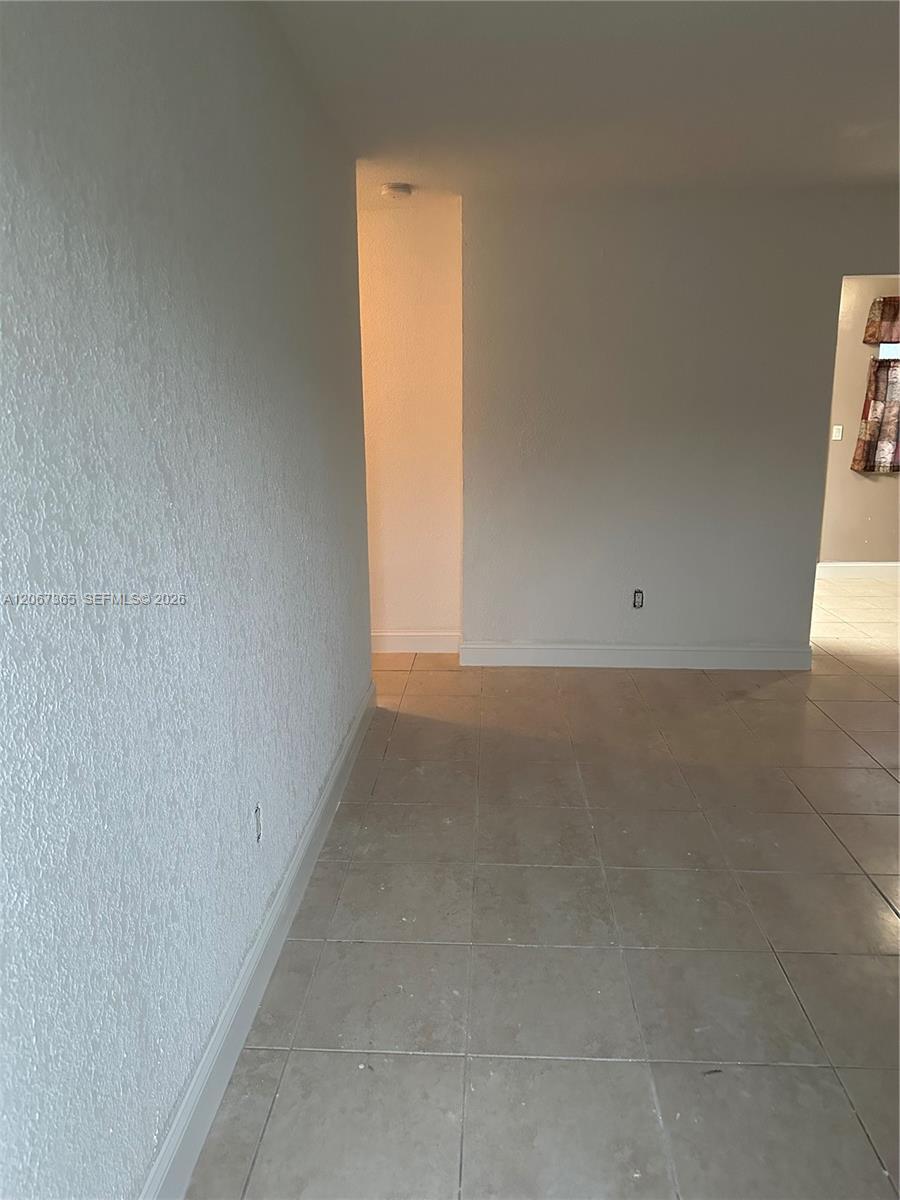 53 NW 169th St # 53, North Miami Beach FL 33169 photo 4