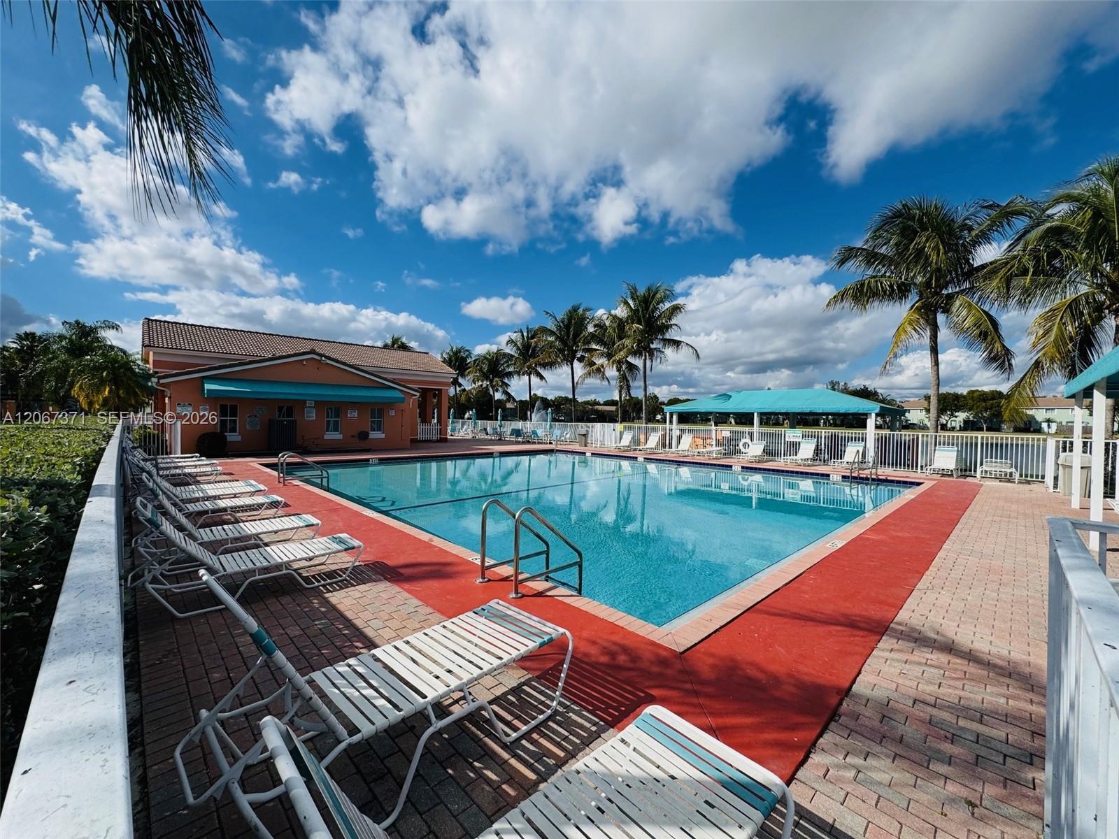 1527 SE 24th Ct # 234, Homestead FL 33035 photo 5