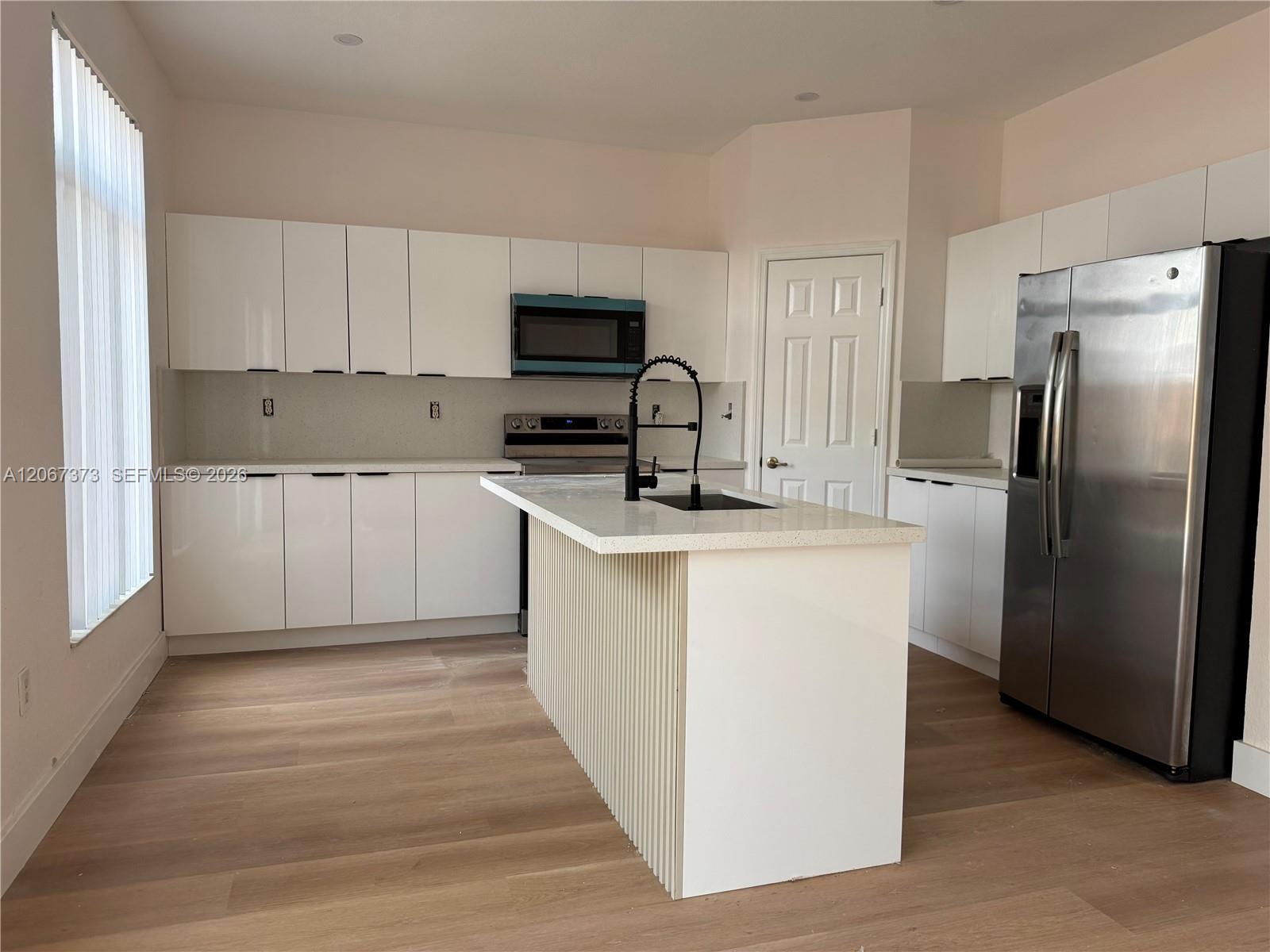 5606 NW 112th Psge, Doral FL 33178 photo 5