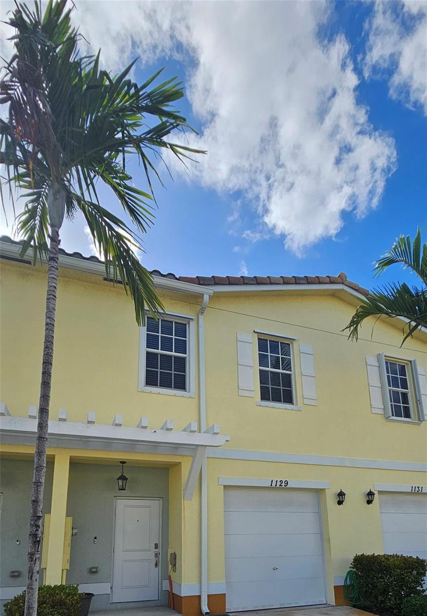 1129 NW 41ST Lane, Lauderhill FL 33313