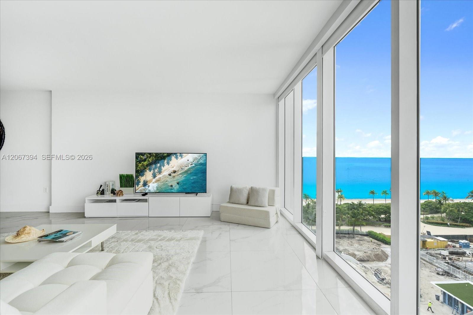10275 Collins Ave # 916, Bal Harbour FL 33154