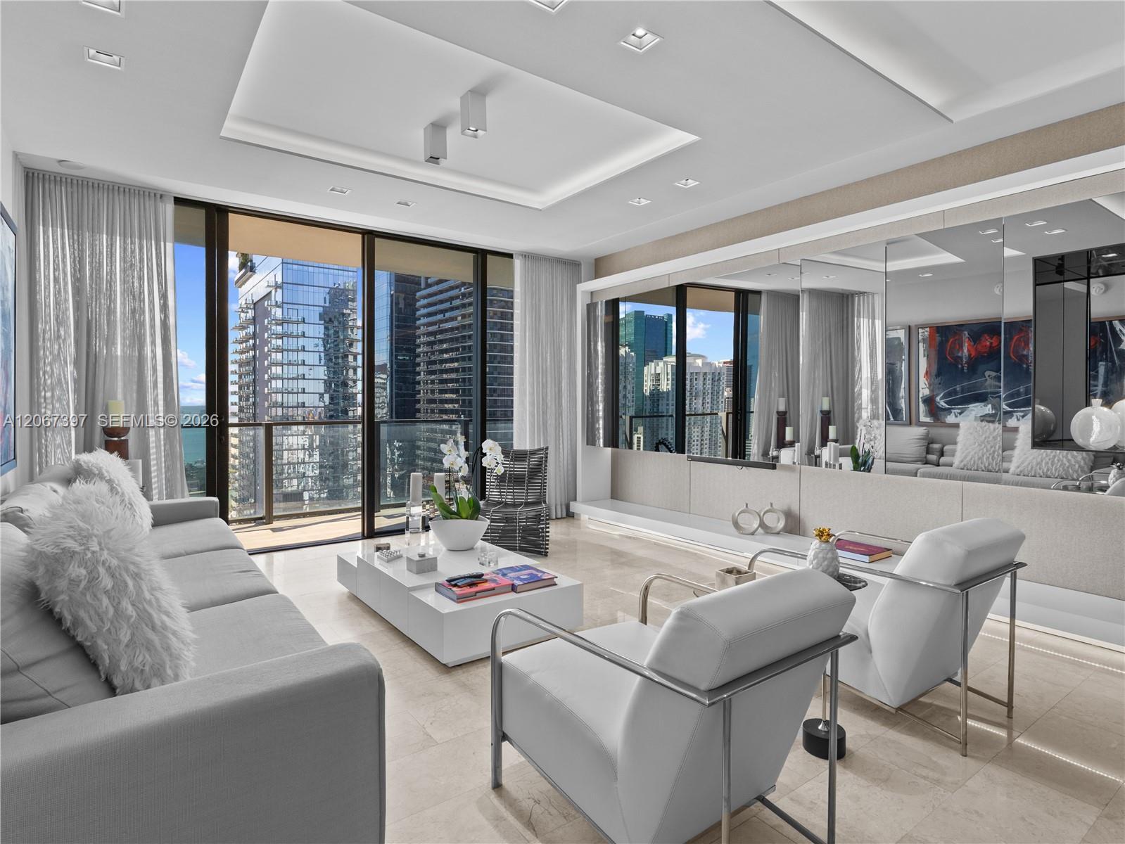 88 SW 7th St # 3007, Miami FL 33130 photo 3