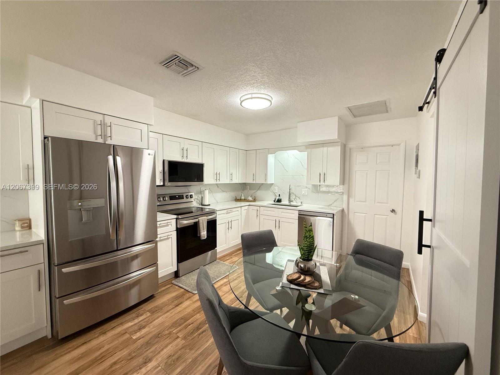 2220 NE 36th St # 1, Lighthouse Point FL 33064 photo 3