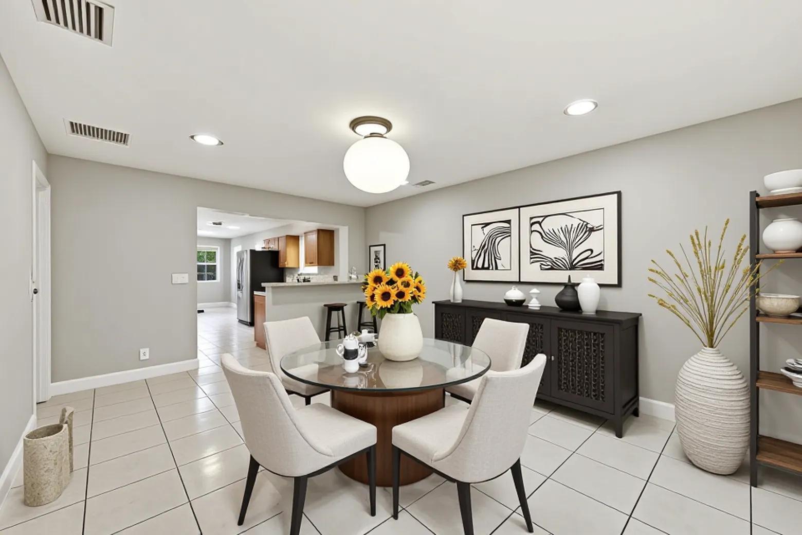939 CHARLES Street, West Palm Beach FL 33401 photo 4