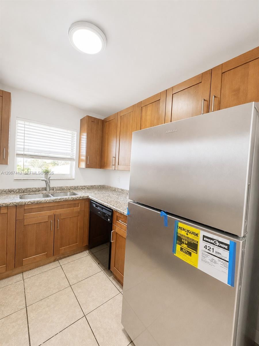 2521 Pierce St # 10, Hollywood FL 33020 photo 3