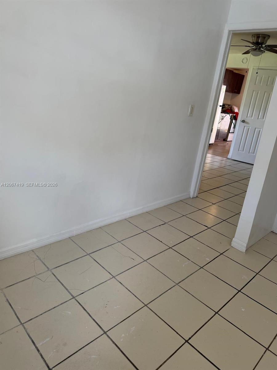 900 NW 121st St, North Miami FL 33168 photo 2