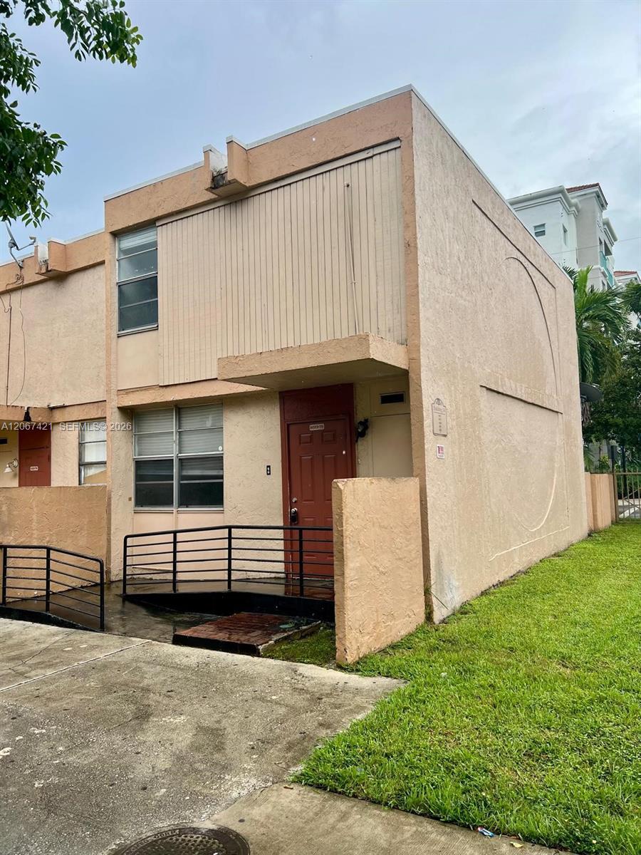 6023 SW 69th St # 78, South Miami FL 33143