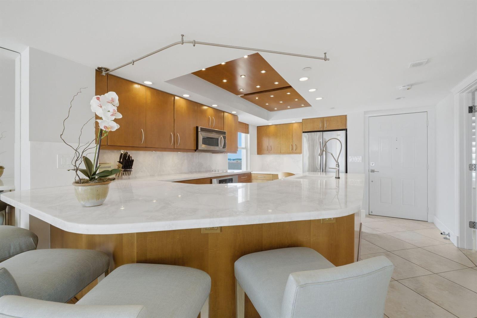 3901 S Flagler Drive # 1104, West Palm Beach FL 33405