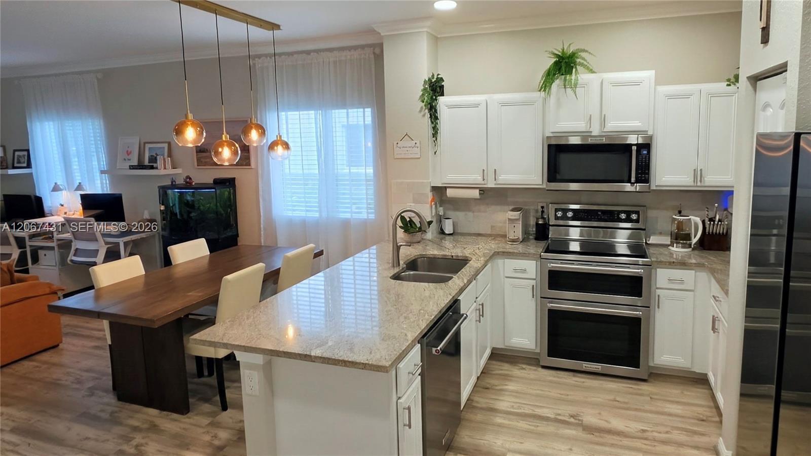 1127 Vermilion Dr, Lake Worth FL 33461 photo 4