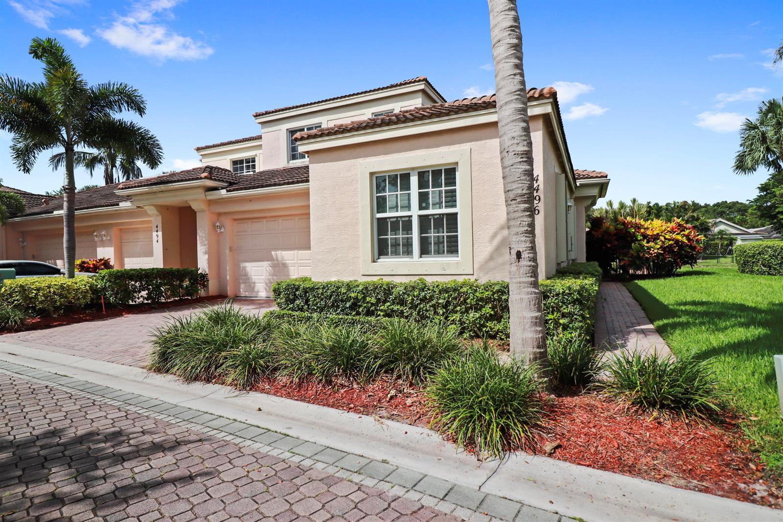 4496 HICKORY Drive, Palm Beach Gardens FL 33418 photo 2
