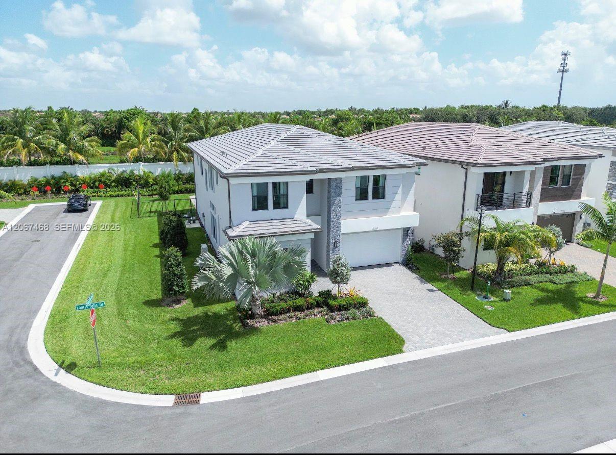 8151 Laurel Falls Dr, Boca Raton FL 33496 photo 2