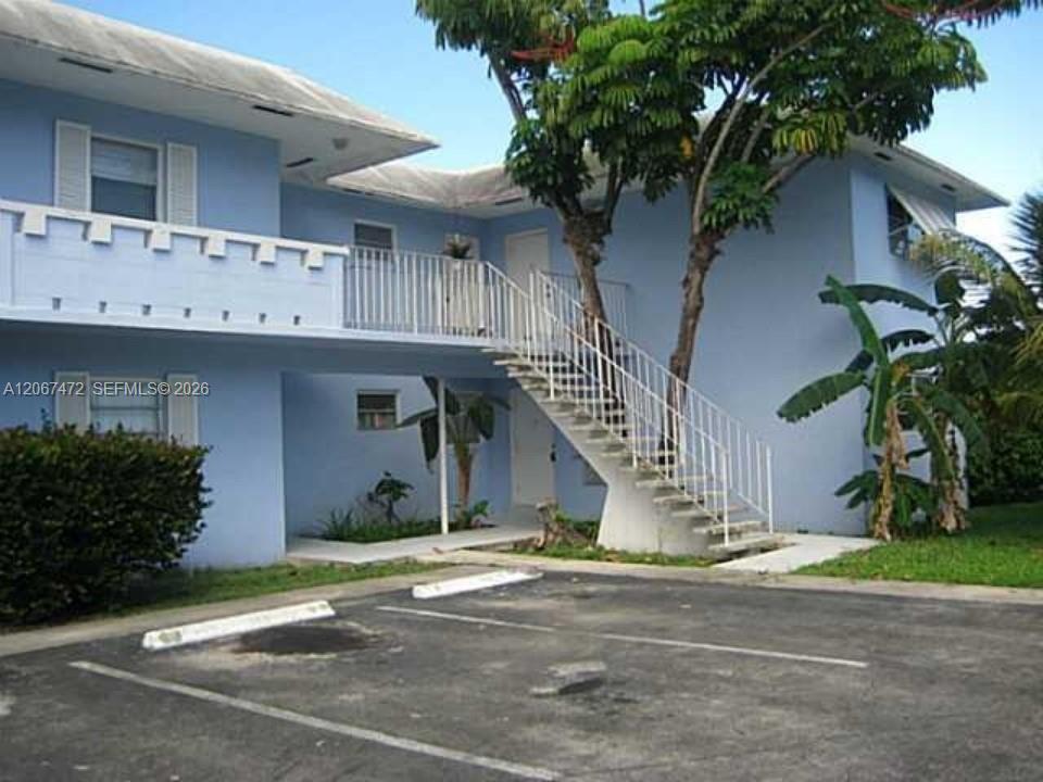 7550 SW 82nd St # F204, Miami FL 33143