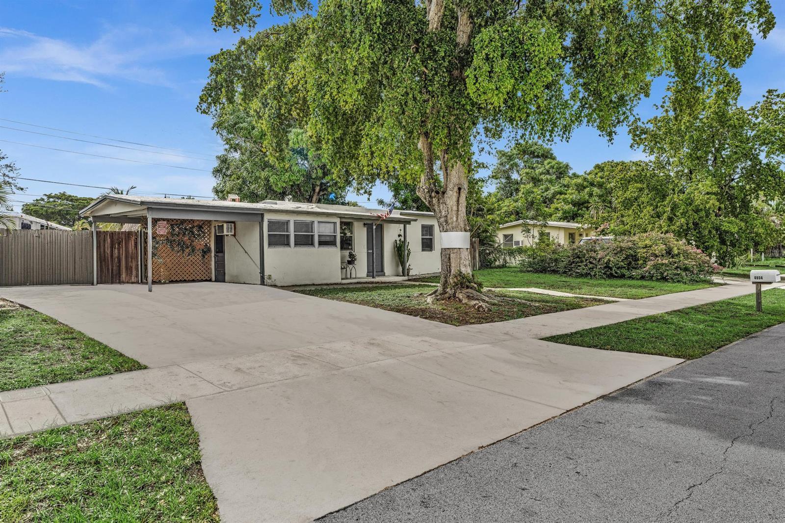 4954 NE 14TH Avenue, Pompano Beach FL 33064 photo 3