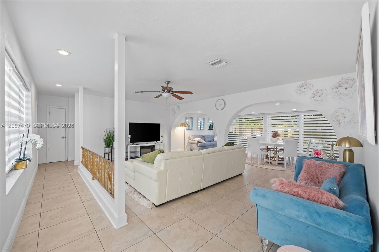 2819 Cleveland St, Hollywood FL 33020 photo 3