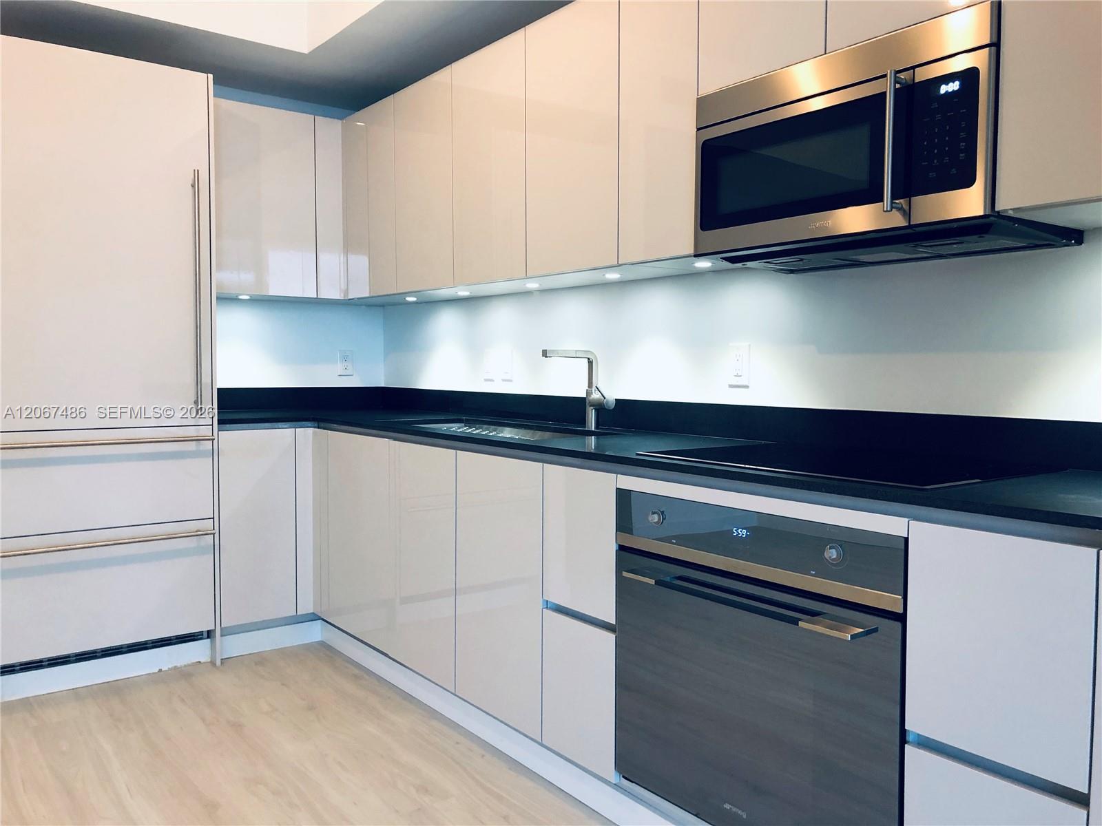 1010 Brickell Ave # 3608, Miami FL 33131 photo 3