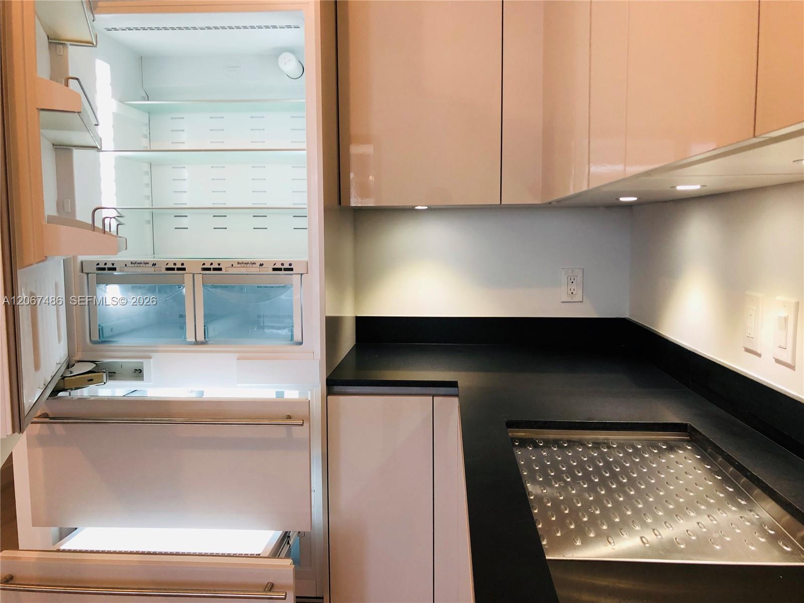 1010 Brickell Ave # 3608, Miami FL 33131 photo 4