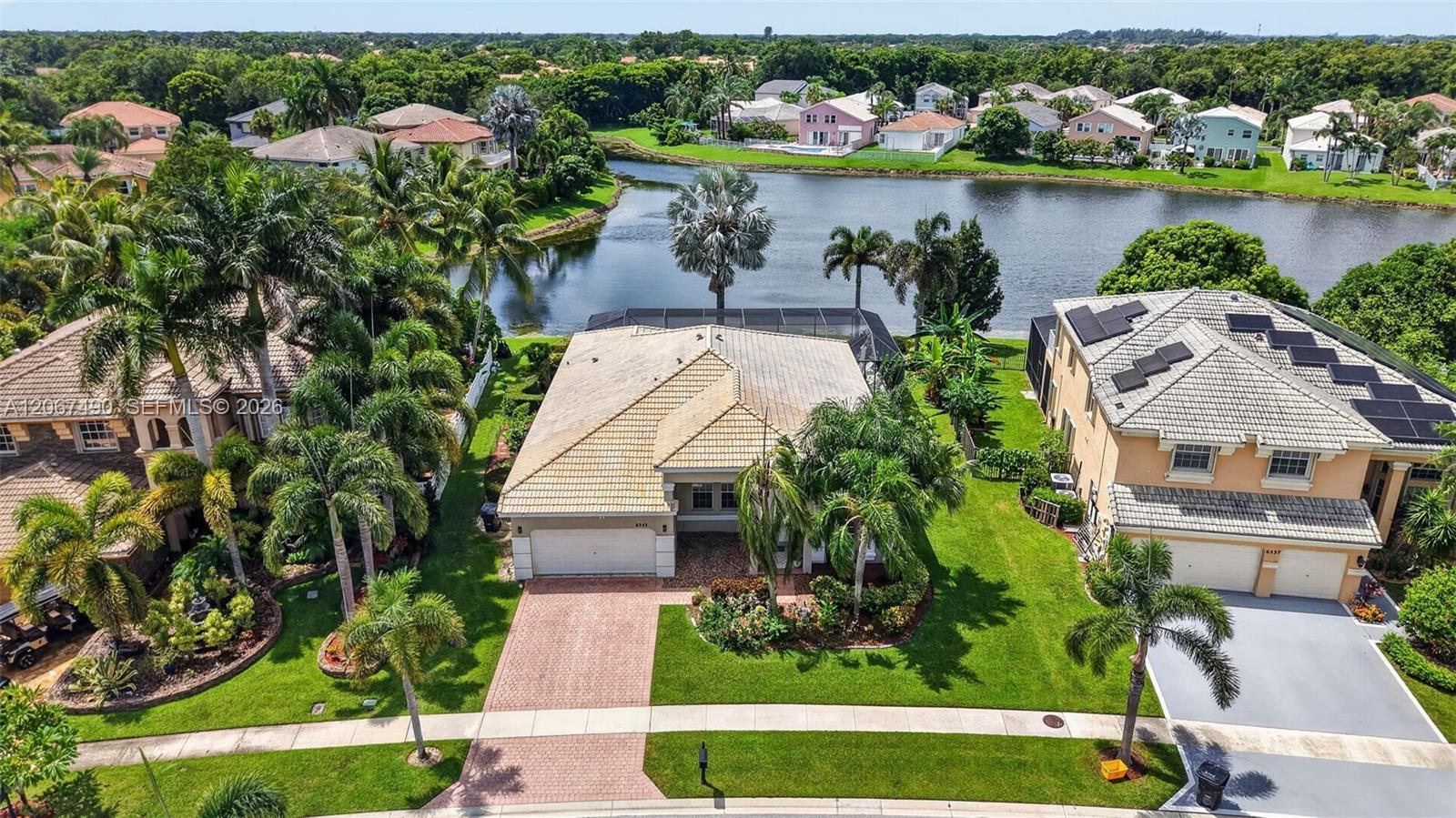 6543 Marbletree Ln, Lake Worth FL 33467 photo 2