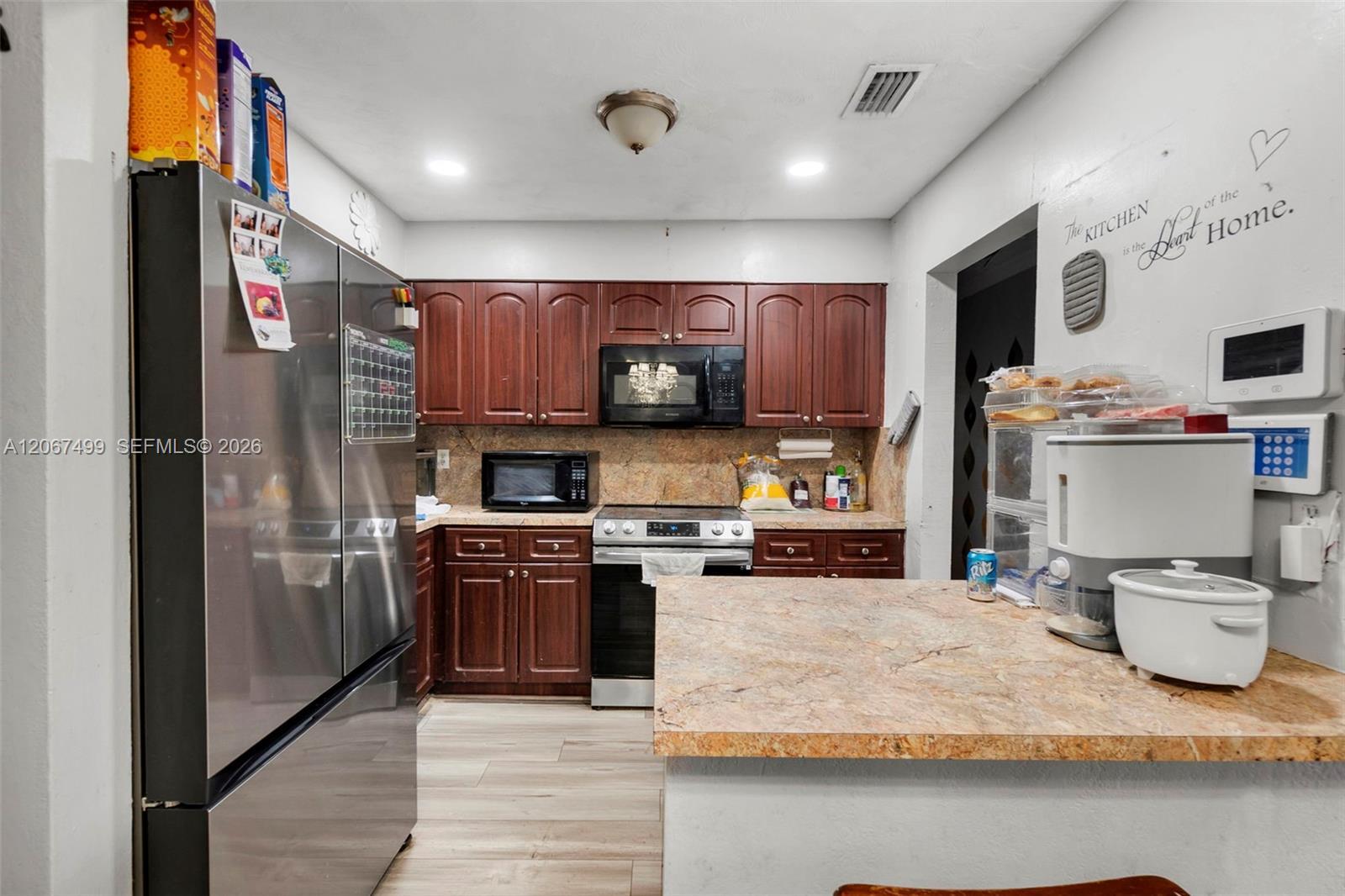 6921 Taylor St, Hollywood FL 33024 photo 3