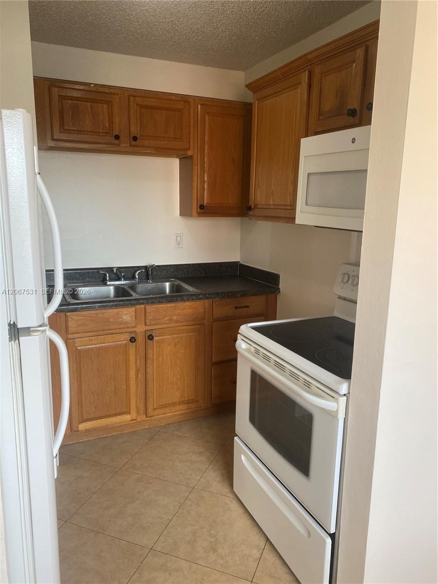 7279 W 24th Ave # 246, Hialeah FL 33016 photo 5