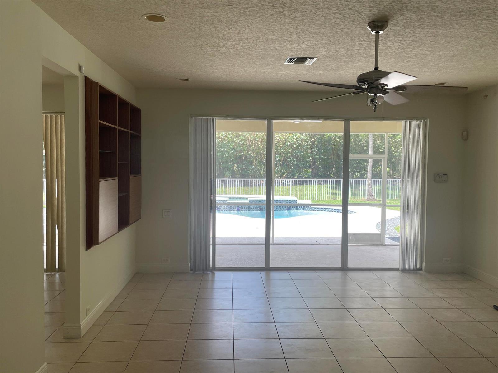 10225 NW 60TH Place, Parkland FL 33076 photo 5