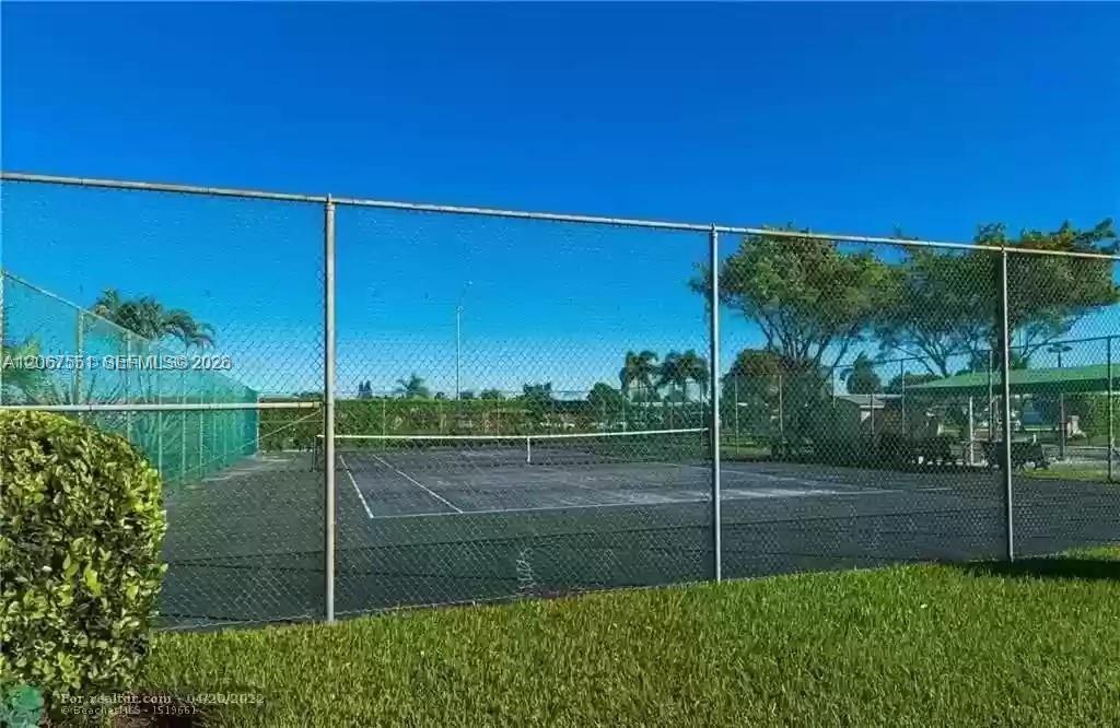 6870 Royal Palm Blvd # 111M, Margate FL 33063 photo 2